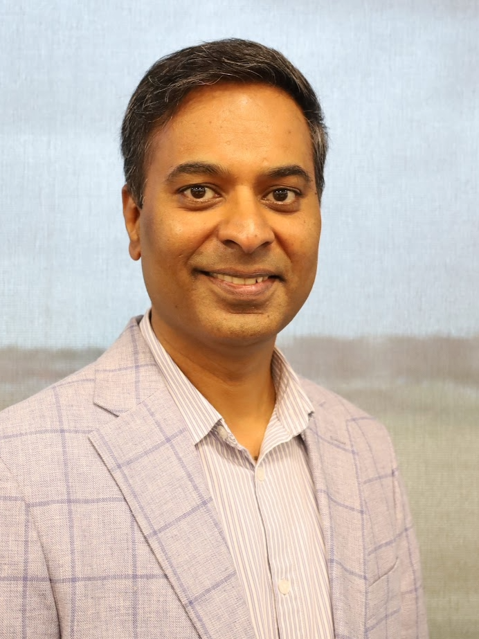 Board Praveen Headshot